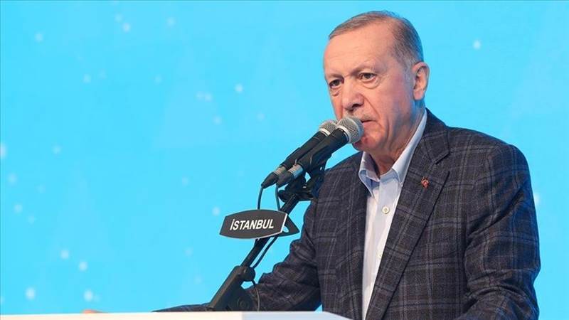 أردوغان يستبعد أن تغادر قيادة حماس مقرها في قطر