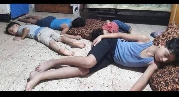 عدن تواجه أزمة إنسانية حادة مع نقص حاد في الخدمات وارتفاع الأسعار