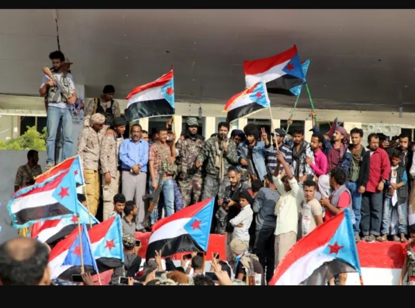 المهرة.. مليشيا الانتقالي تسيطر على ميناء نشطون بعد مهاجمته وطرد قوات درع الوطن